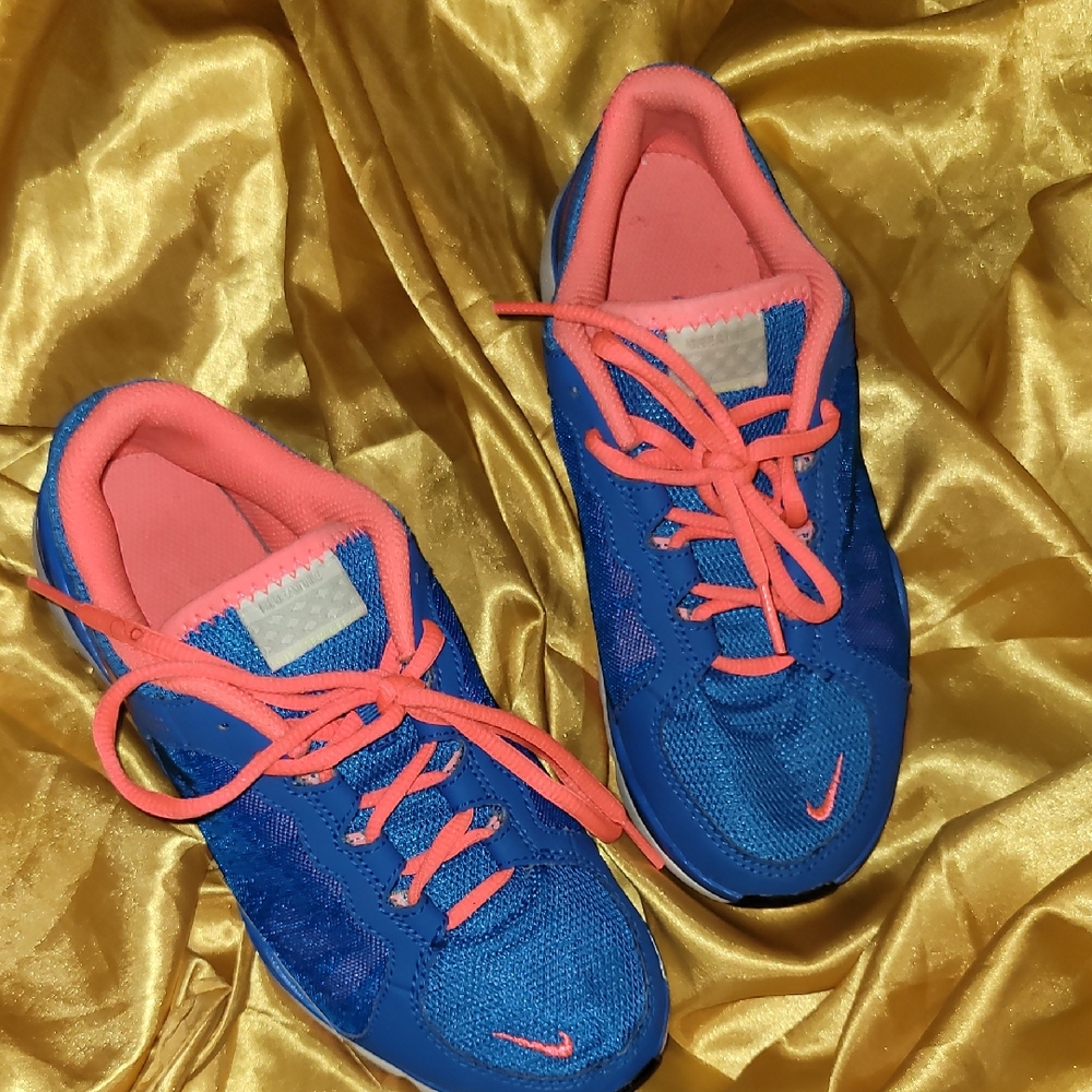Nike Breathe Flex trainer 2